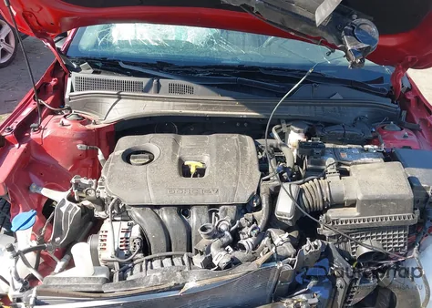 2024 Kia Forte Lxs z USA, uszkodzony, nr VIN 3KPF24AD5RE777470